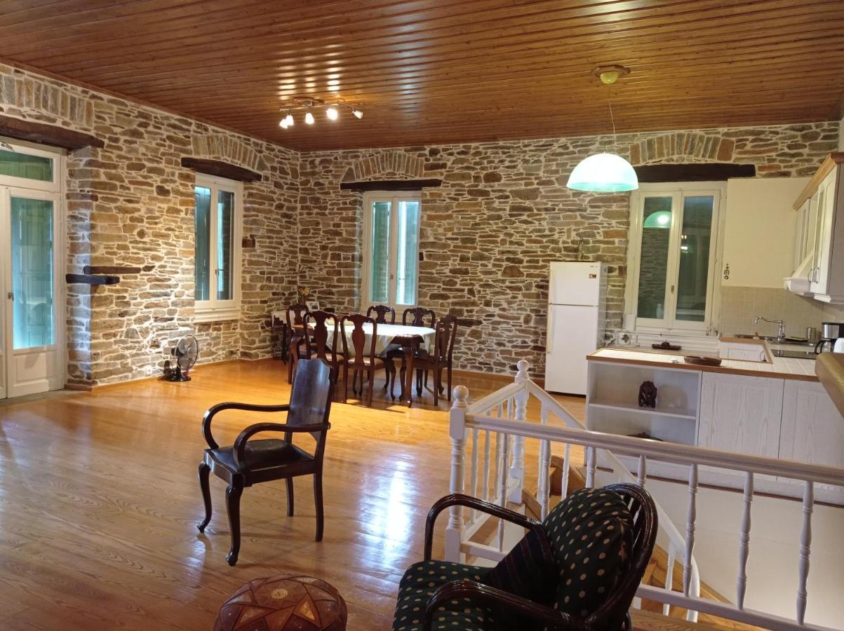 Marina Traditional Stonehouse Afétai Exteriér fotografie